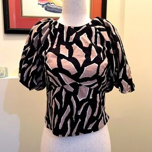 DKNY Black and Cream Abstract Women's Top